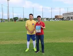 官方：莱斯特城租借雷恩中场乔丹-詹姆斯